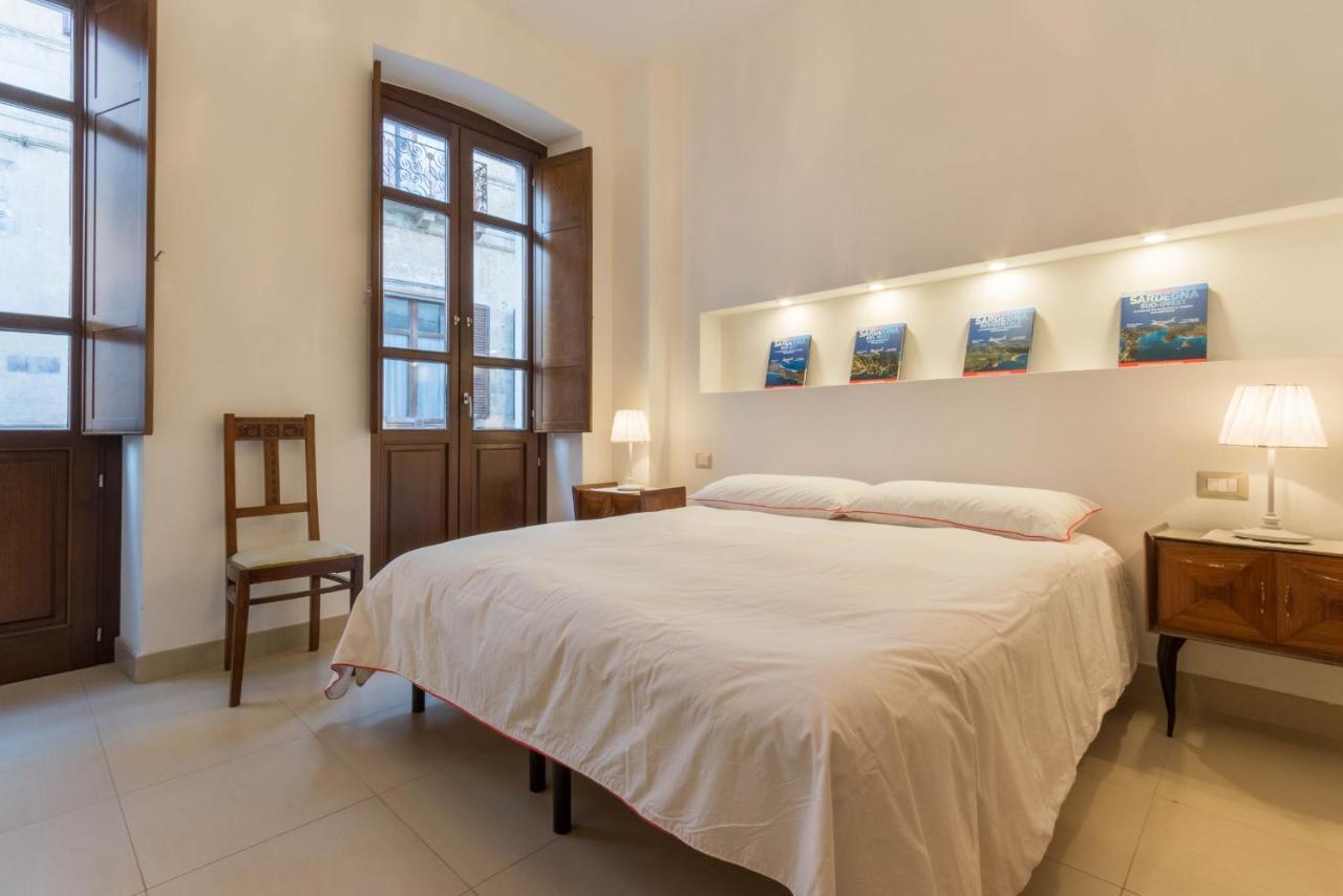 "Sa Ruga" Di Stampace Apartman Cagliari Kültér fotó